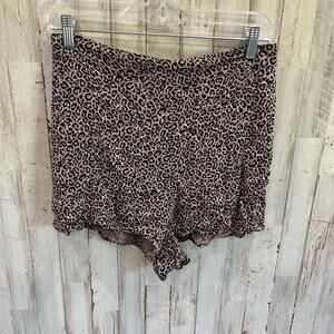 American Eagle Leopard  Animal Print Flowy Pull On Shorts Womens Medium